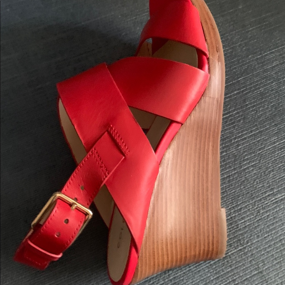 Cole Haan Red Penelope II Leather Wedge.  New w/Tag. Size 6 - Picture 6 of 7